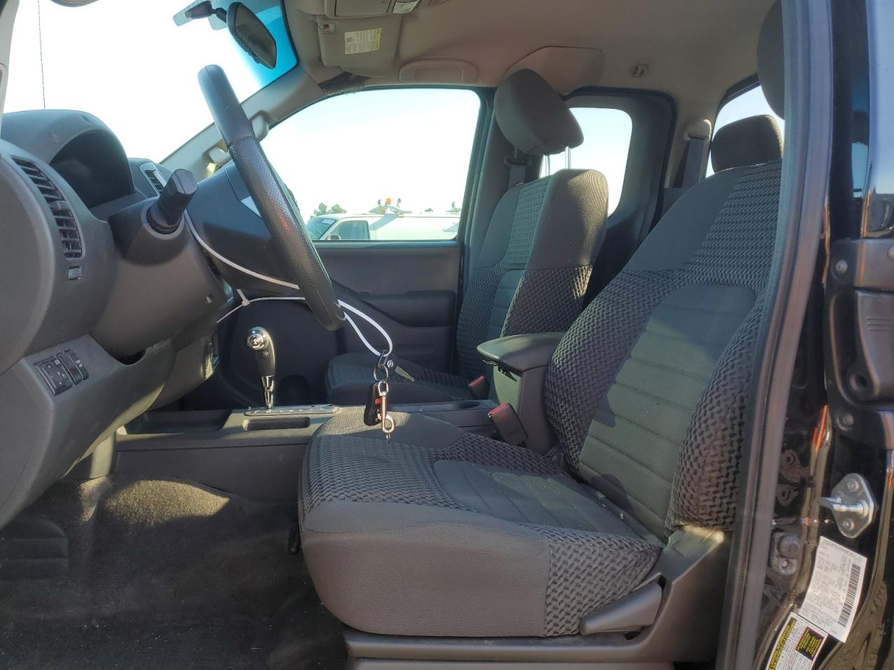 2017 Nissan Navara (Frontier) - Image 7