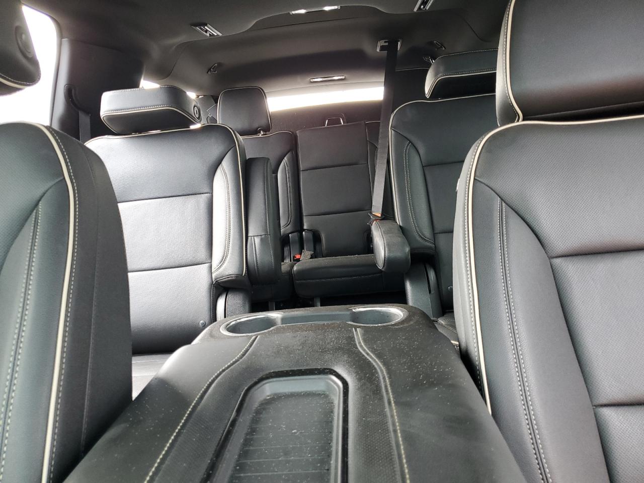 2023 Chevrolet Suburban C1500 Premier VIN: 1GNSCFKT9PR275647 Lot: 86282864