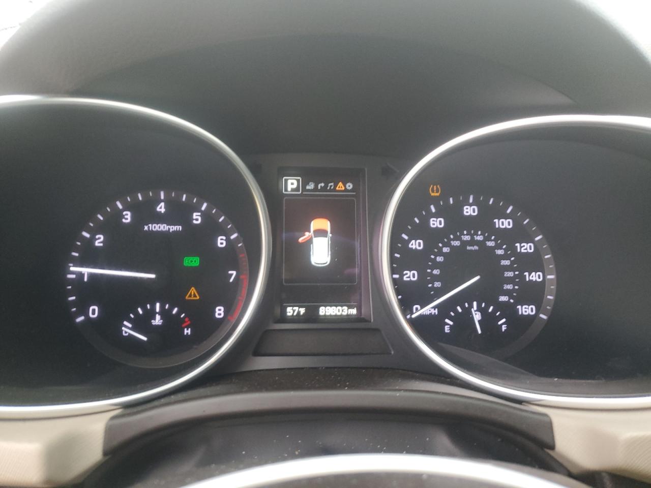 2017 Hyundai Santa Fe - Image 9