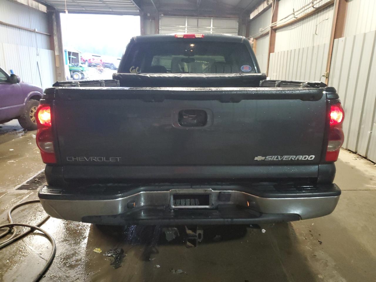 2005 Chevrolet Silverado K1500 VIN: 2GCEK13T551359903 Lot: 84560614