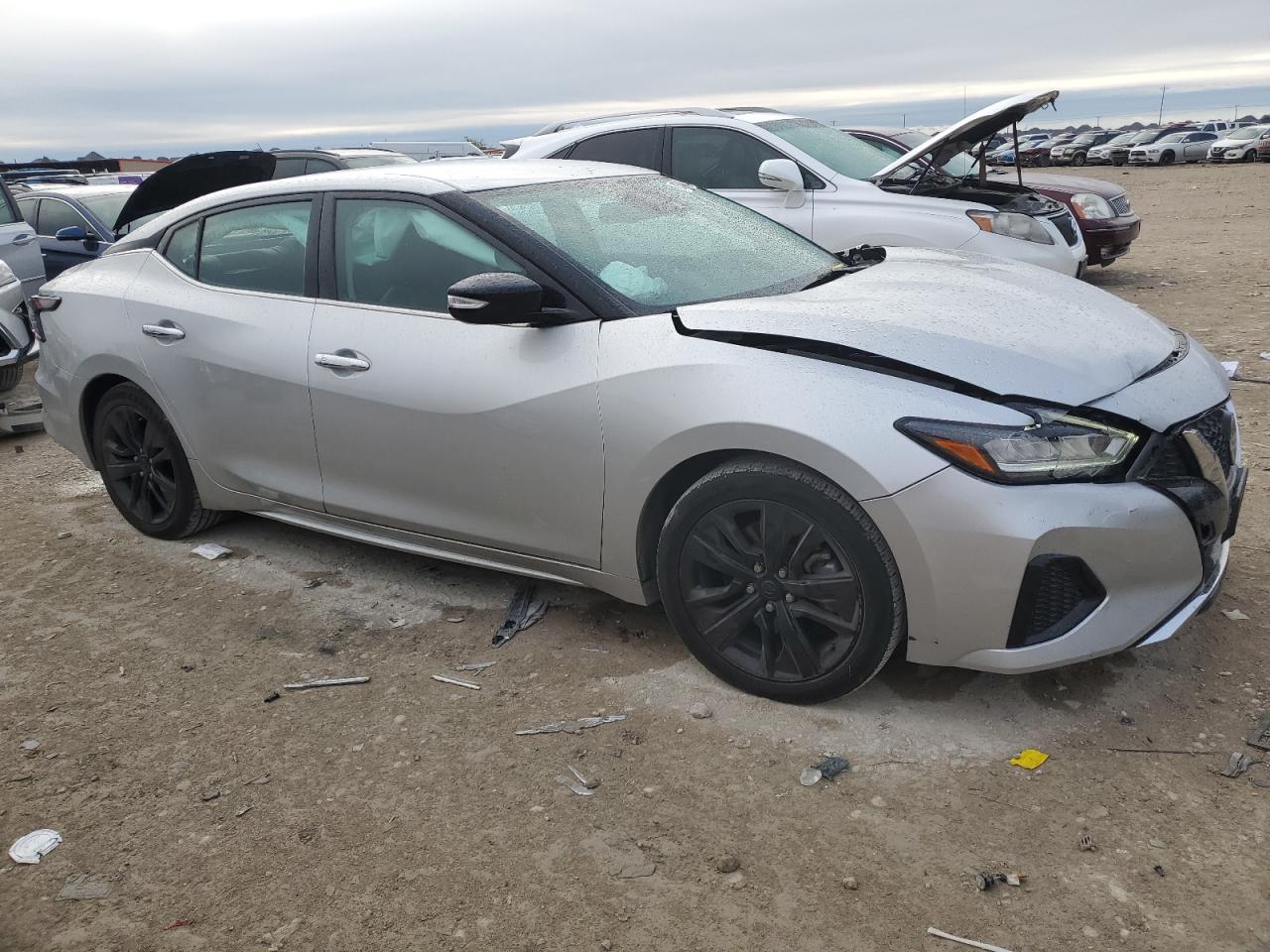 2021 Nissan Maxima - Image 4