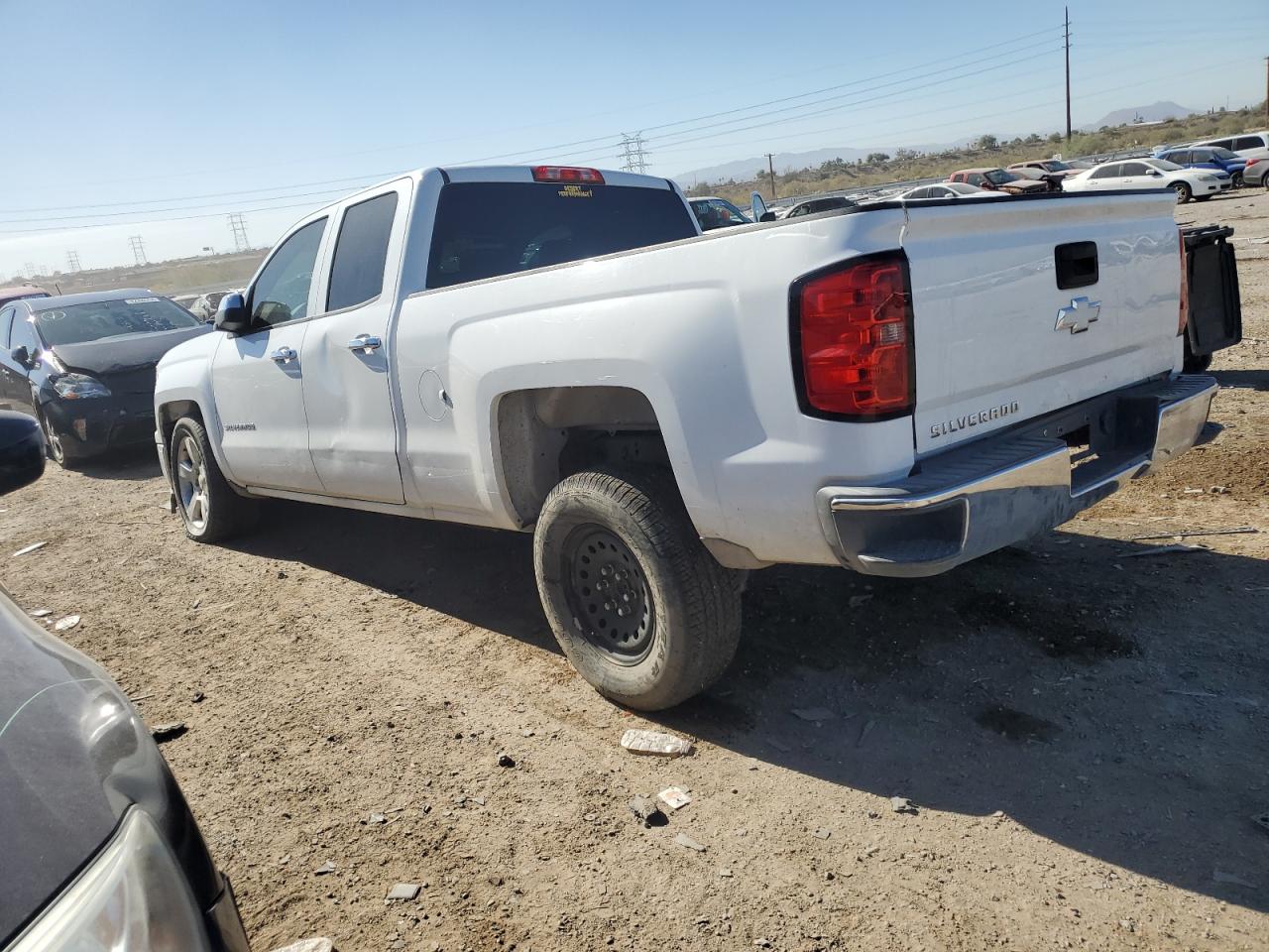 2015 Chevrolet Silverado - Image 2