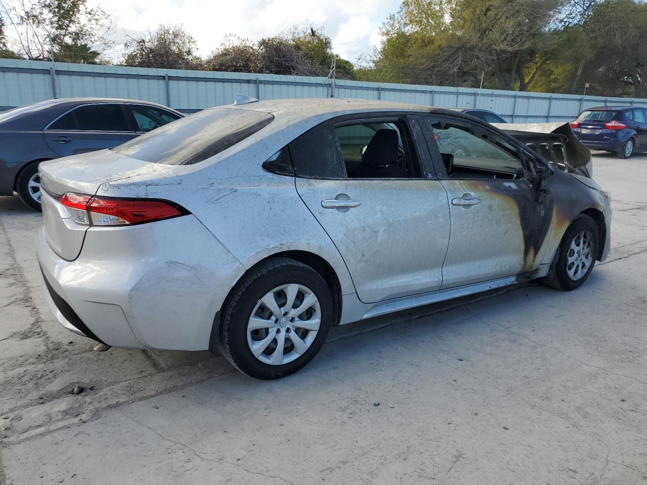 2022 Toyota Corolla - Image 3