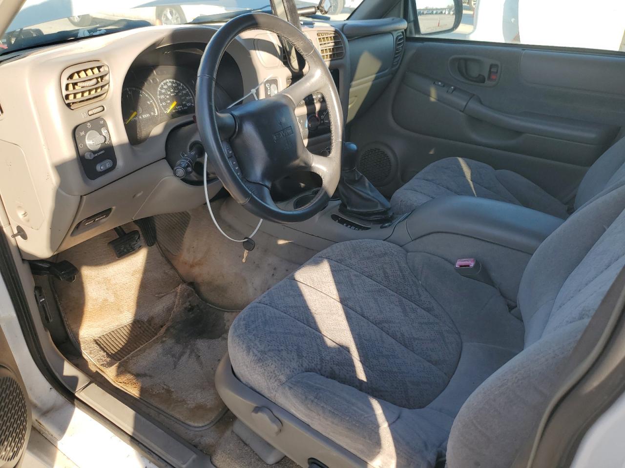 1999 GMC Jimmy VIN: 1GKCS13W5X2552867 Lot: 85595624