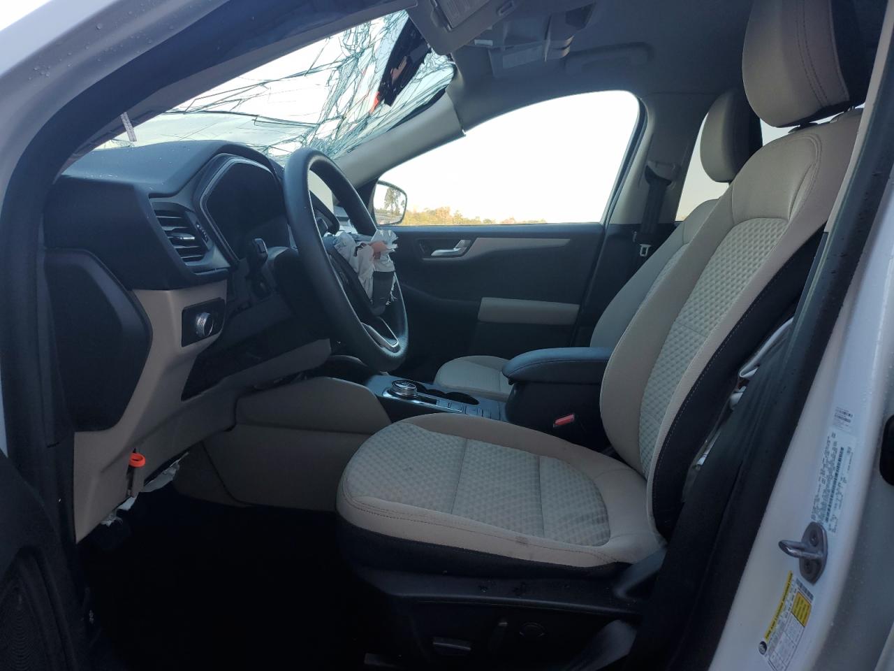 2020 Ford Escape Se VIN: 1FMCU0G62LUC65796 Lot: 82474384