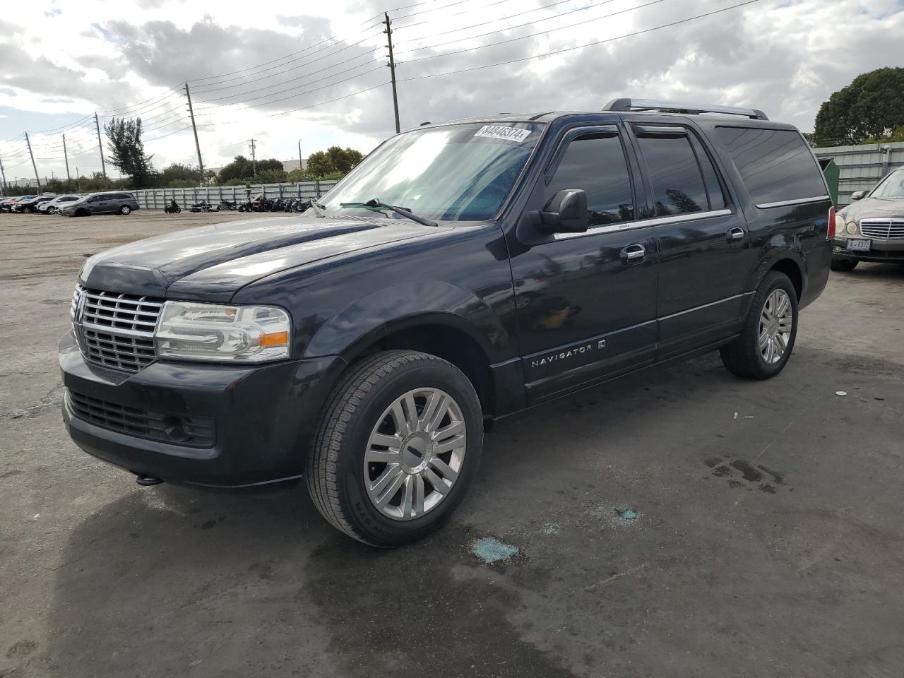 2014 LINCOLN NAVIGATOR