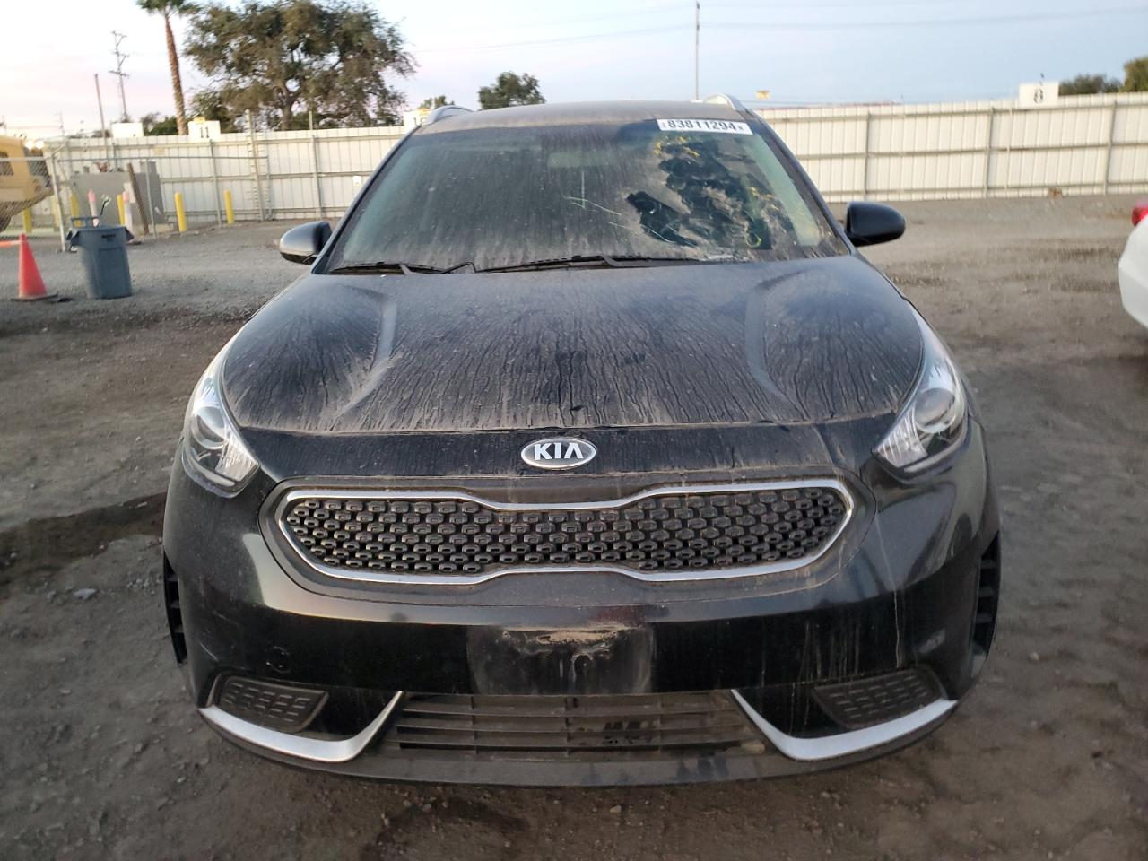 VIN KNDCB3LC7K5252333 2019 KIA NIRO no.5