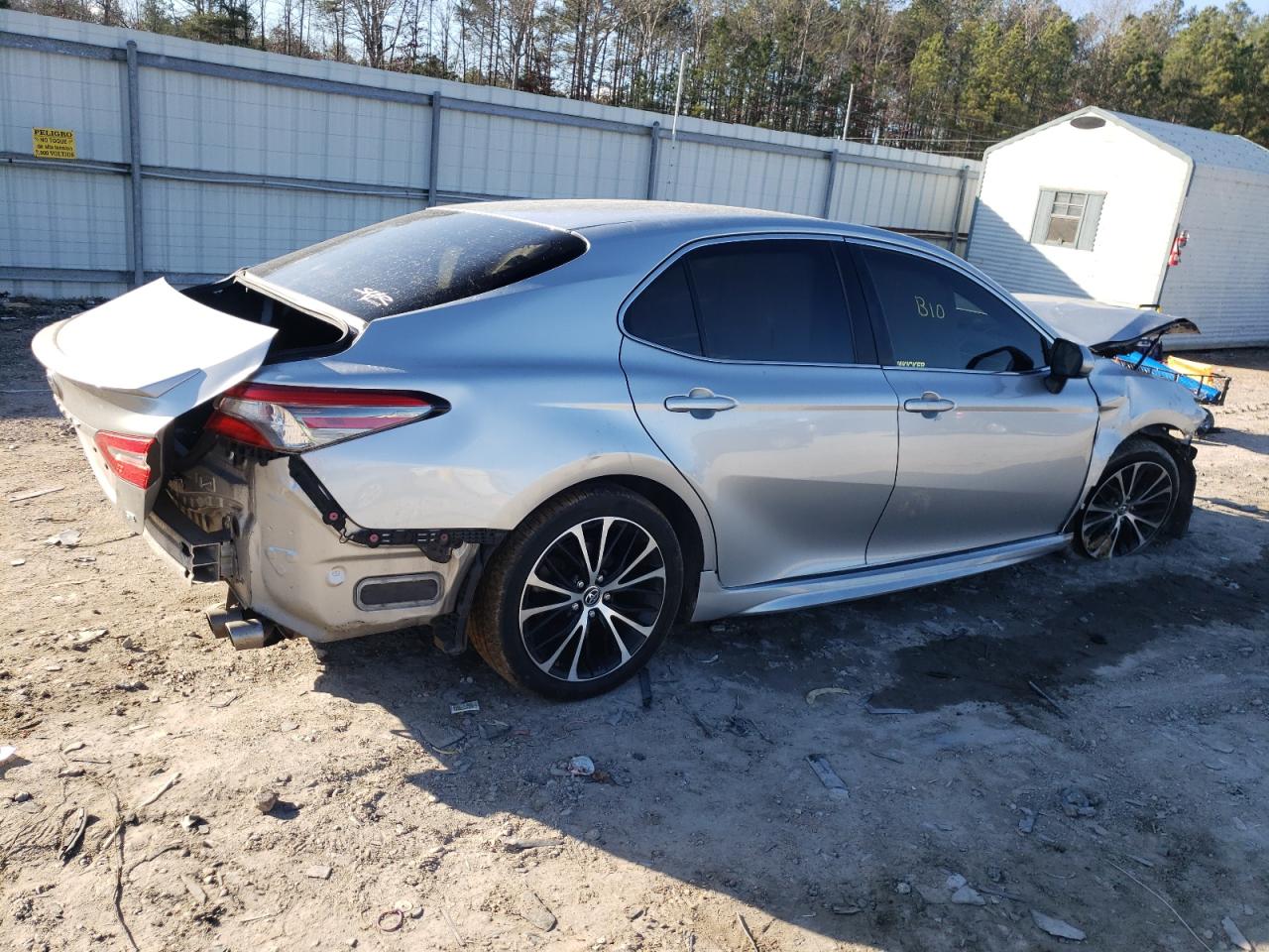2018 Toyota Camry - Image 3