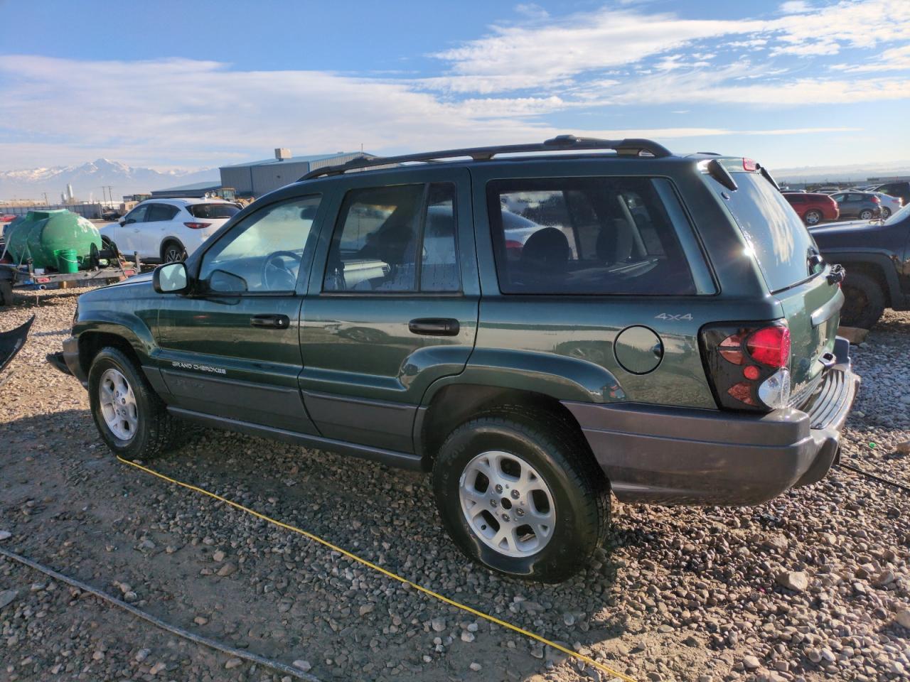 2001 Jeep Grand Cherokee - Image 2