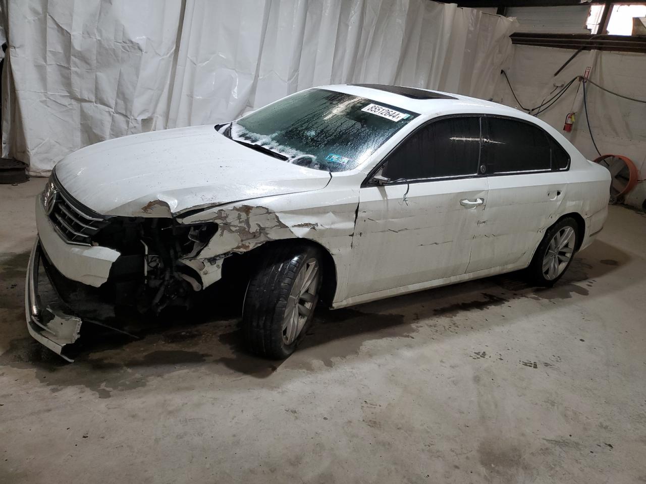 2019 Volkswagen Passat - Image 1