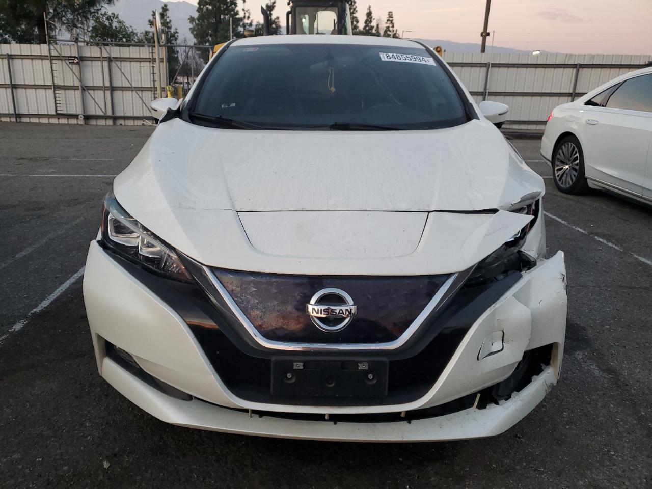 VIN 1N4AZ1CP4JC311865 2018 NISSAN LEAF no.5