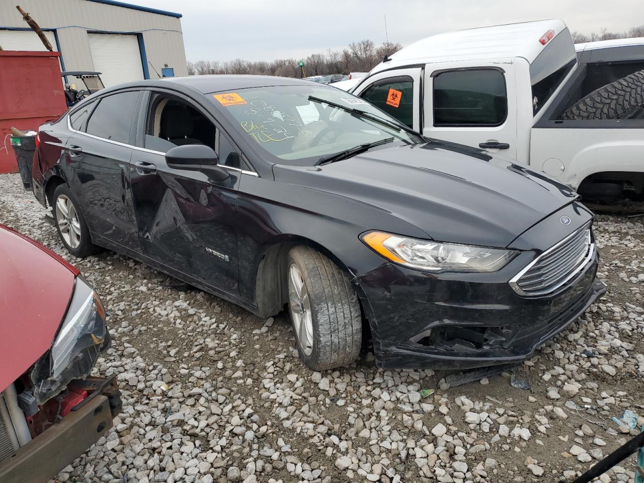 VIN 3FA6P0LU8JR140101 2018 FORD FUSION no.4