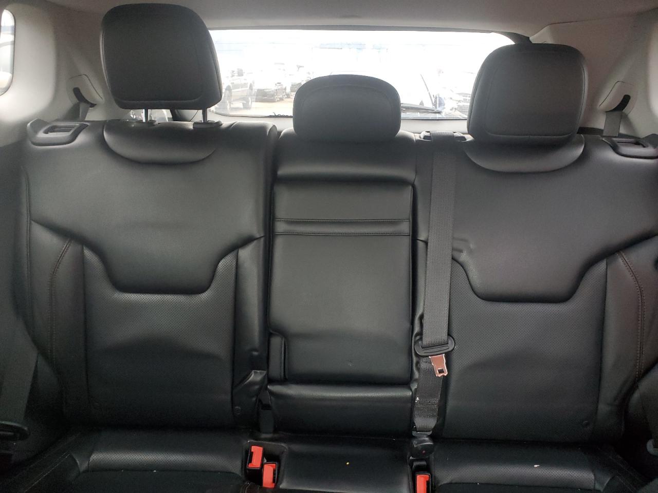 2018 Jeep Compass - Image 10