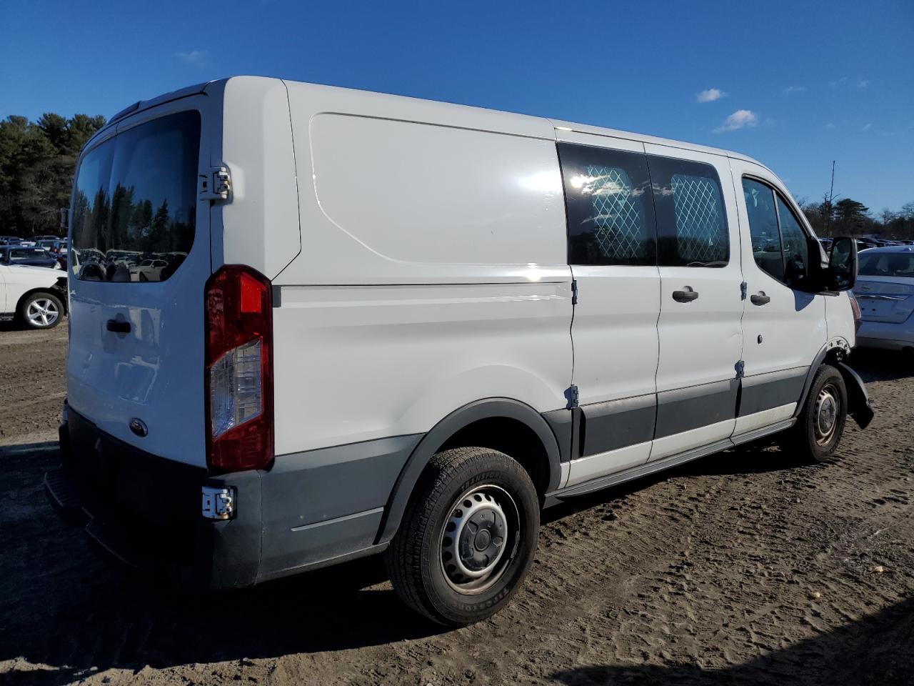 VIN 1FTYR1ZM6JKA08856 2018 FORD TRANSIT no.3