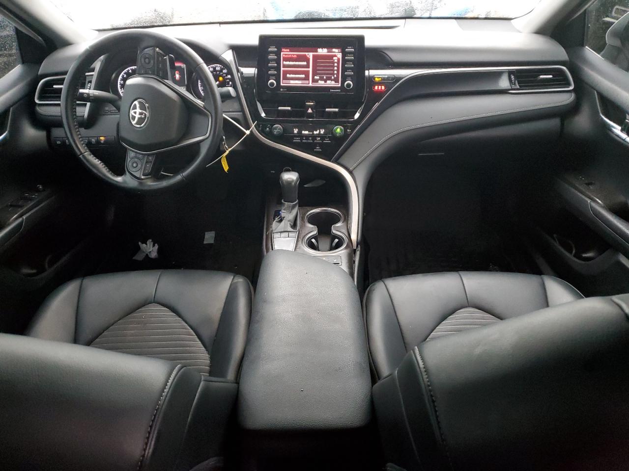 2022 Toyota Camry - Image 8