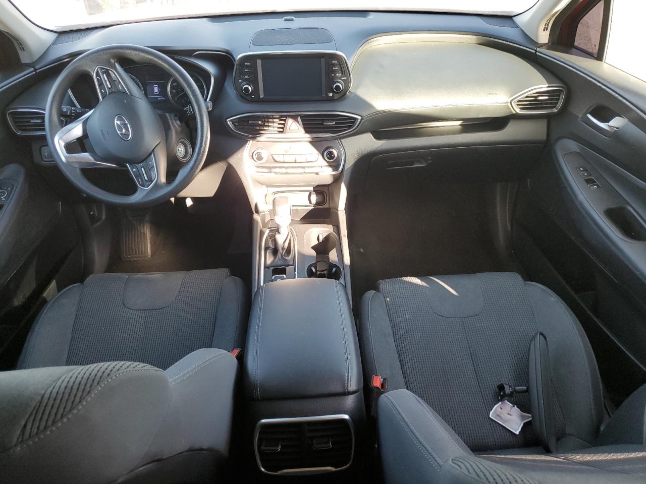 2019 Hyundai Santa Fe - Image 8