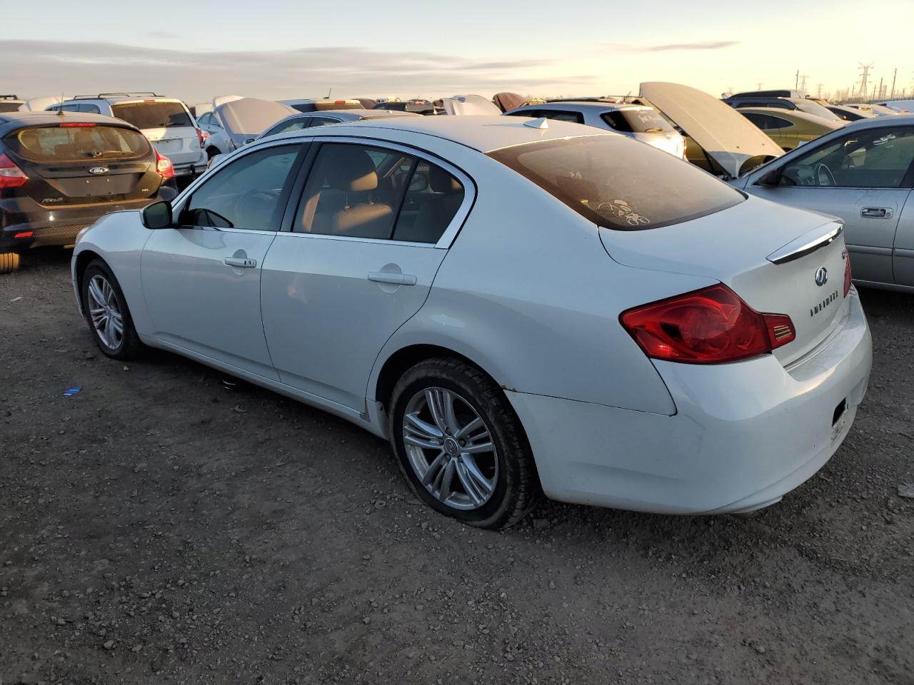 2011 Infiniti G - Image 2