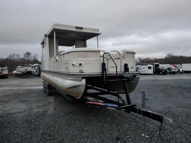 2007 Sun Tracker Boat W/Trl
