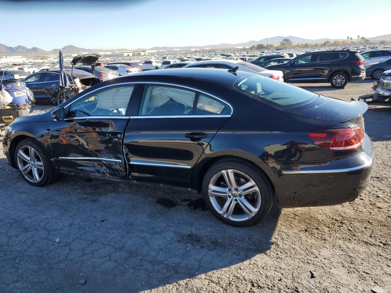 VIN WVWAN7AN8FE802865 2015 VOLKSWAGEN CC no.2