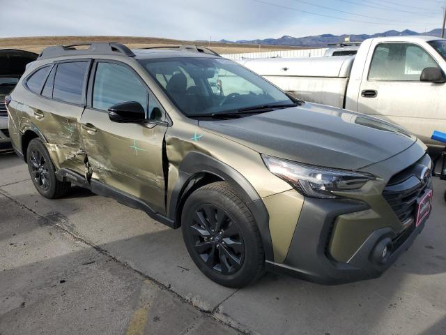  SUBARU OUTBACK 2024 Зеленый