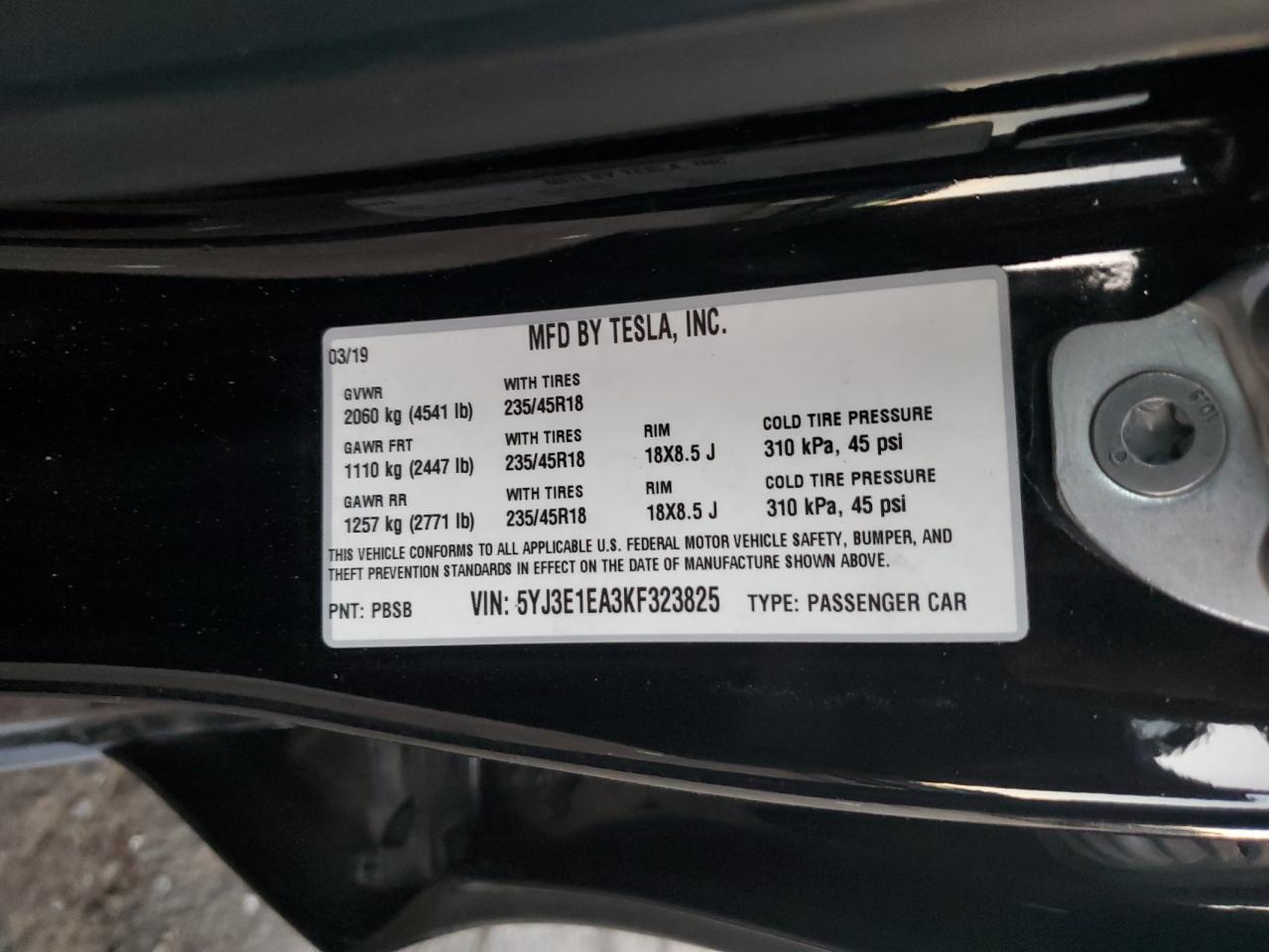 2019 Tesla Model 3 VIN: 5YJ3E1EA3KF323825 Lot: 85671784