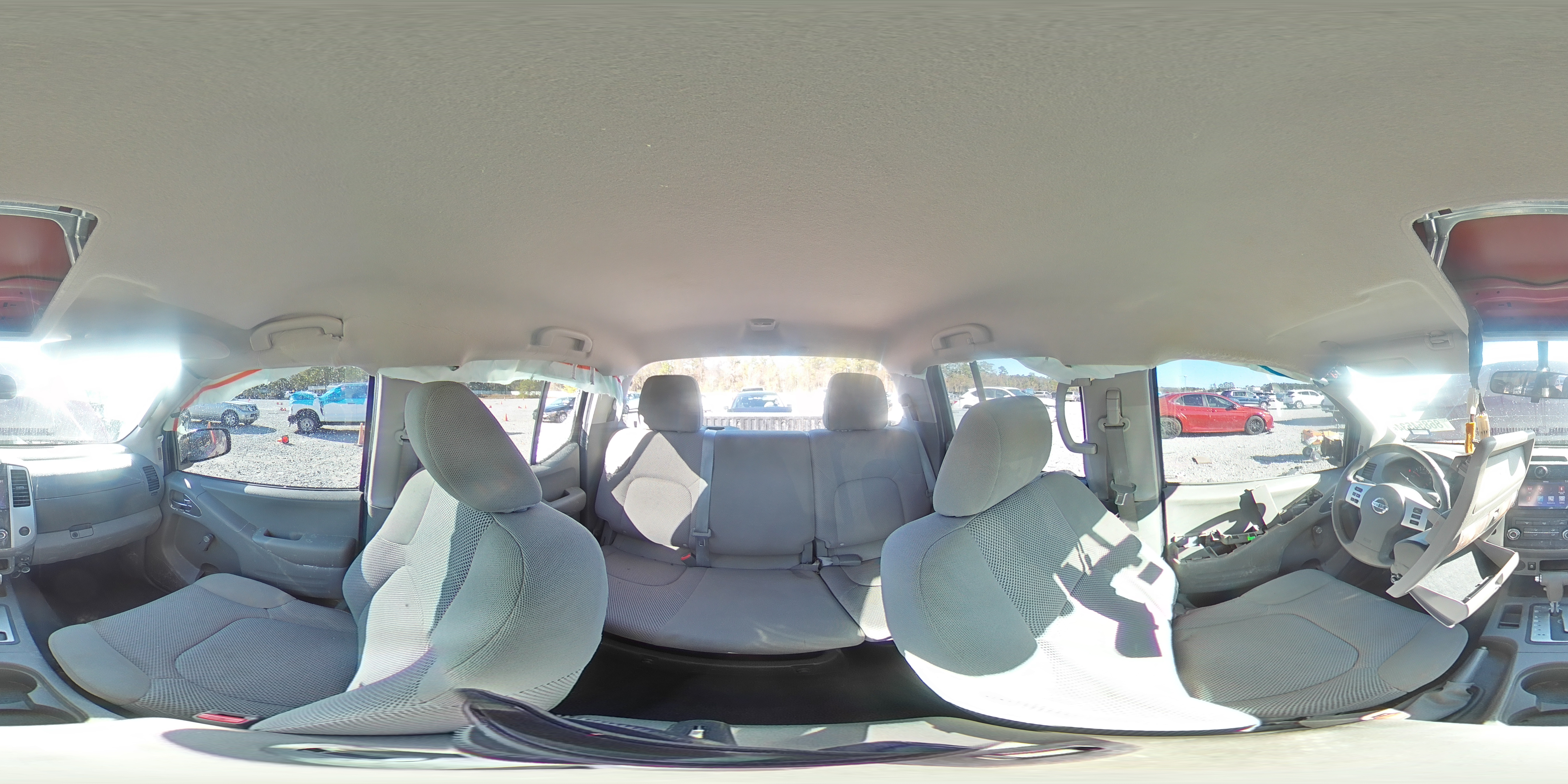 2019 Nissan Navara (Frontier) - Image 14
