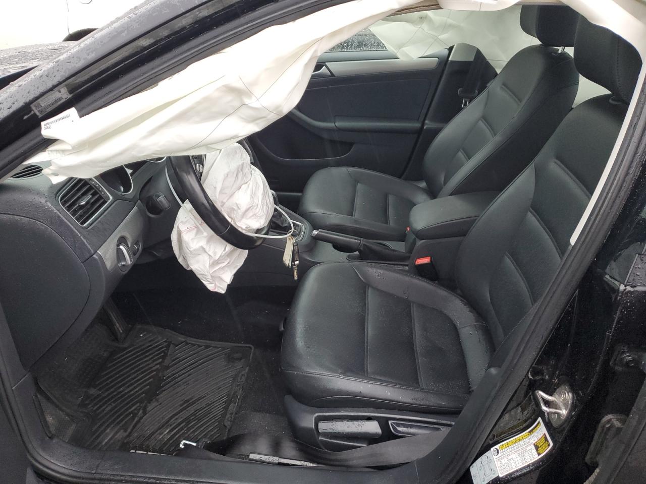 2018 Volkswagen Jetta - Image 7