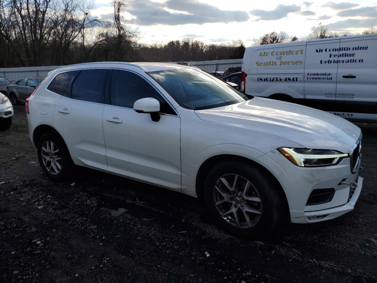 VIN YV4102RK7M1690122 2021 VOLVO XC60 no.4