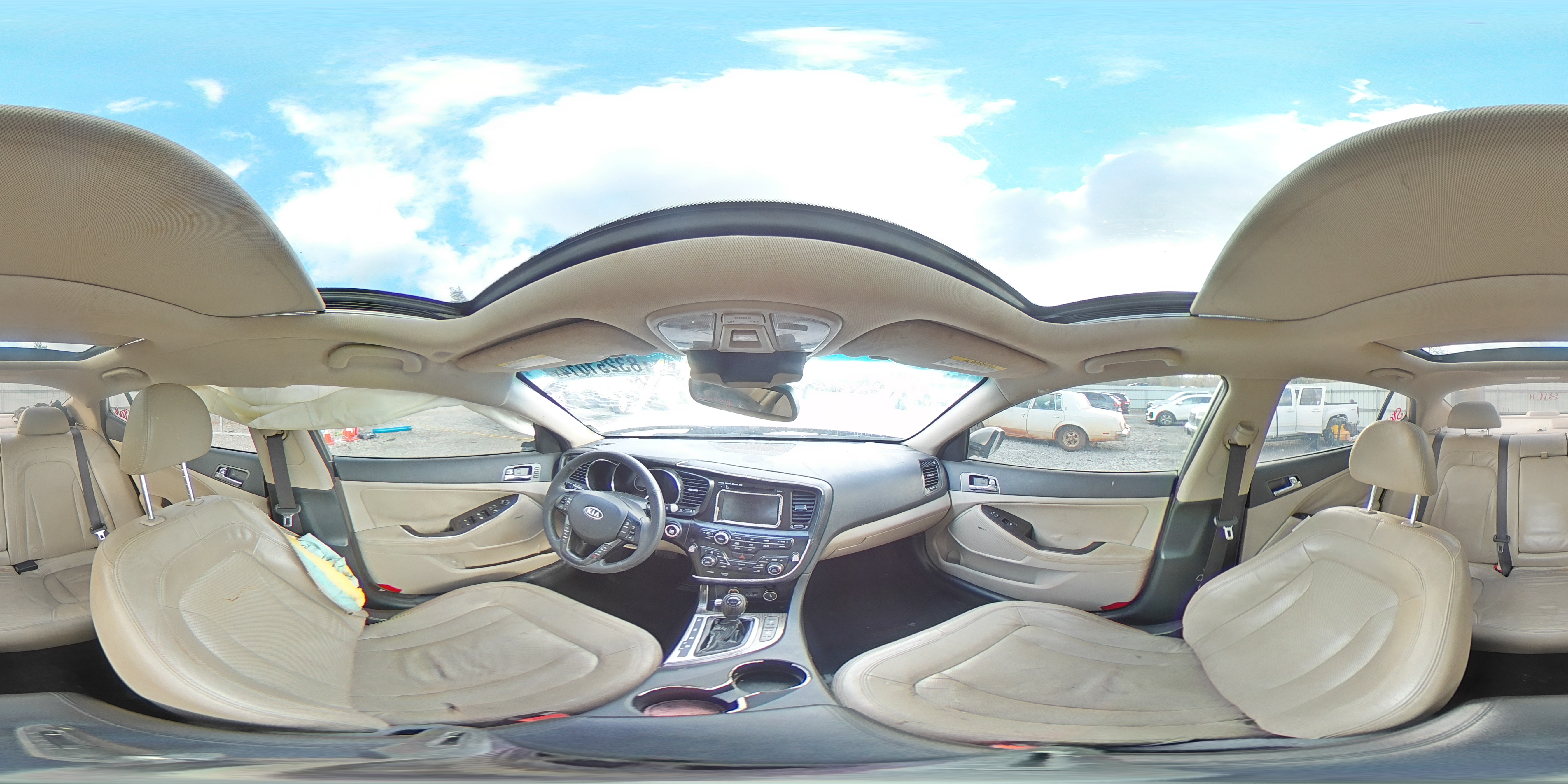 2011 Kia Optima - Image 13