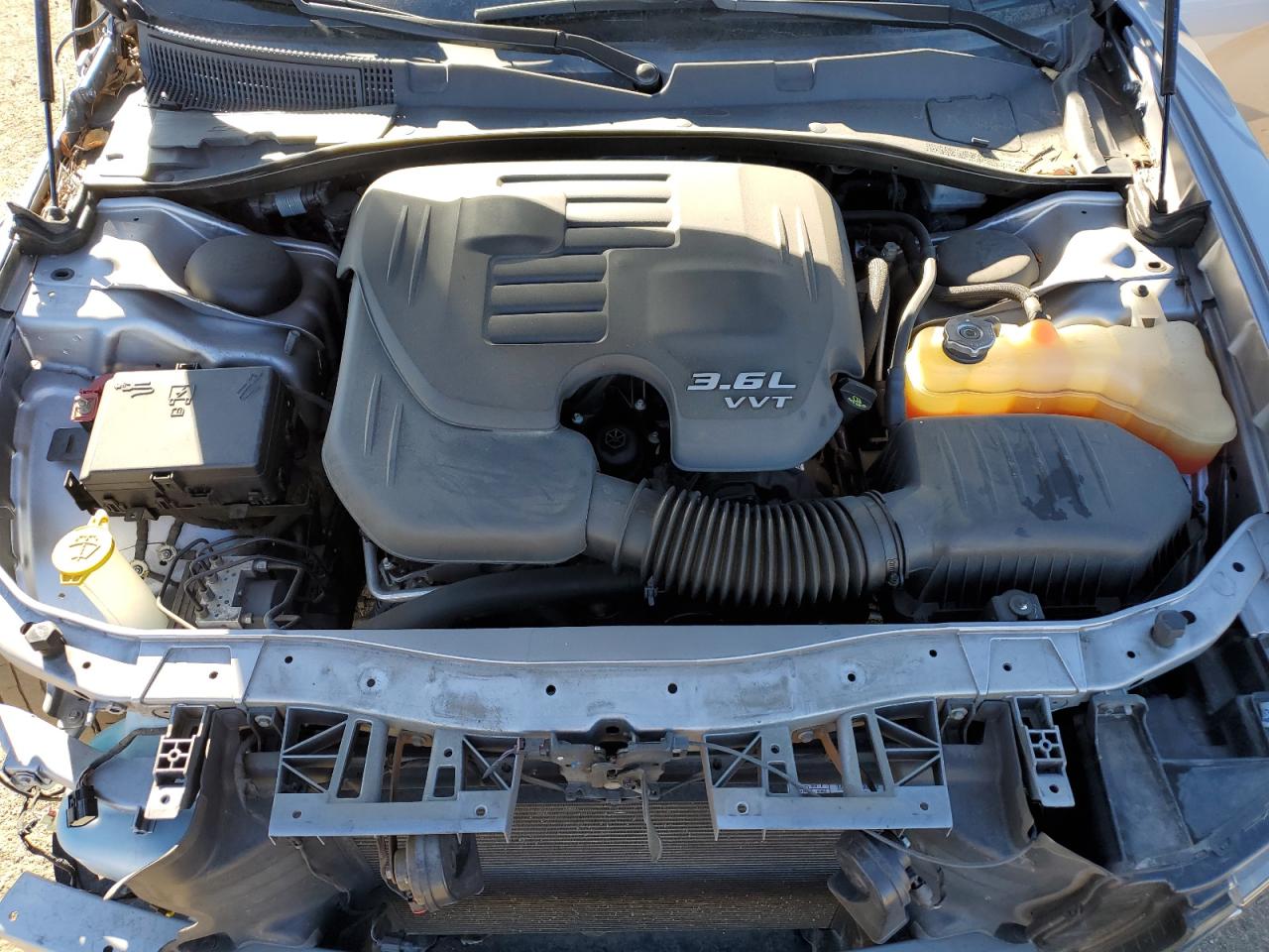 2017 Dodge Charger - Image 11