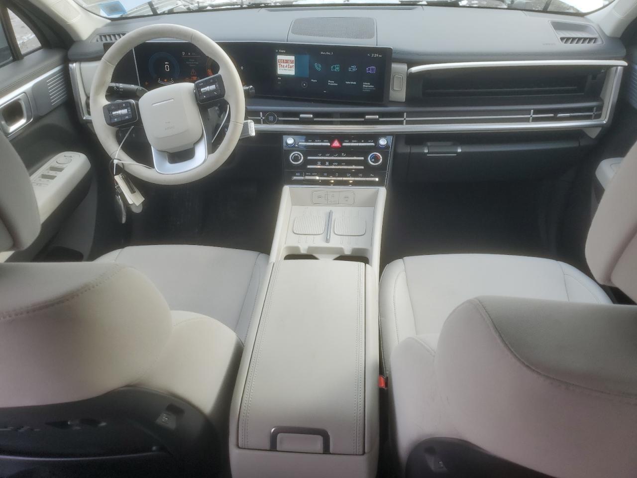 2024 Hyundai Santa Fe - Image 8