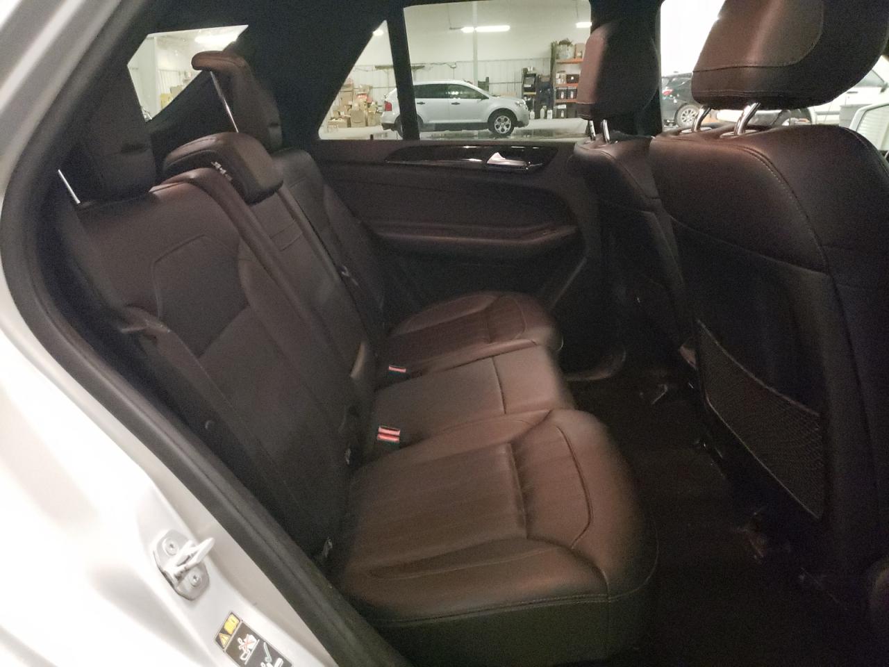 2016 Mercedes-Benz GLE - Image 11