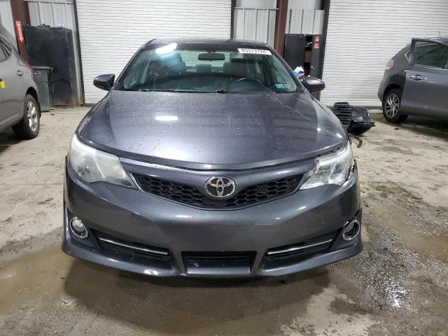  TOYOTA CAMRY 2012 Серый