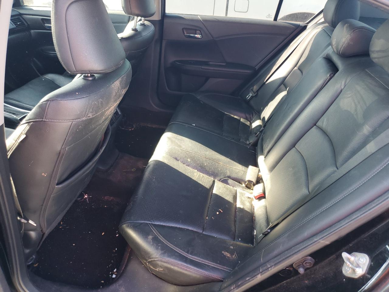 2015 Honda Accord - Image 10