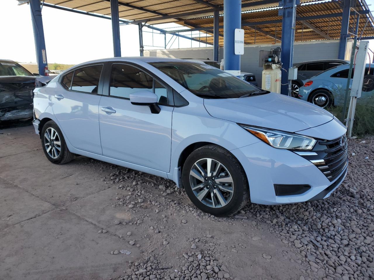 2024 Nissan Versa - Image 4
