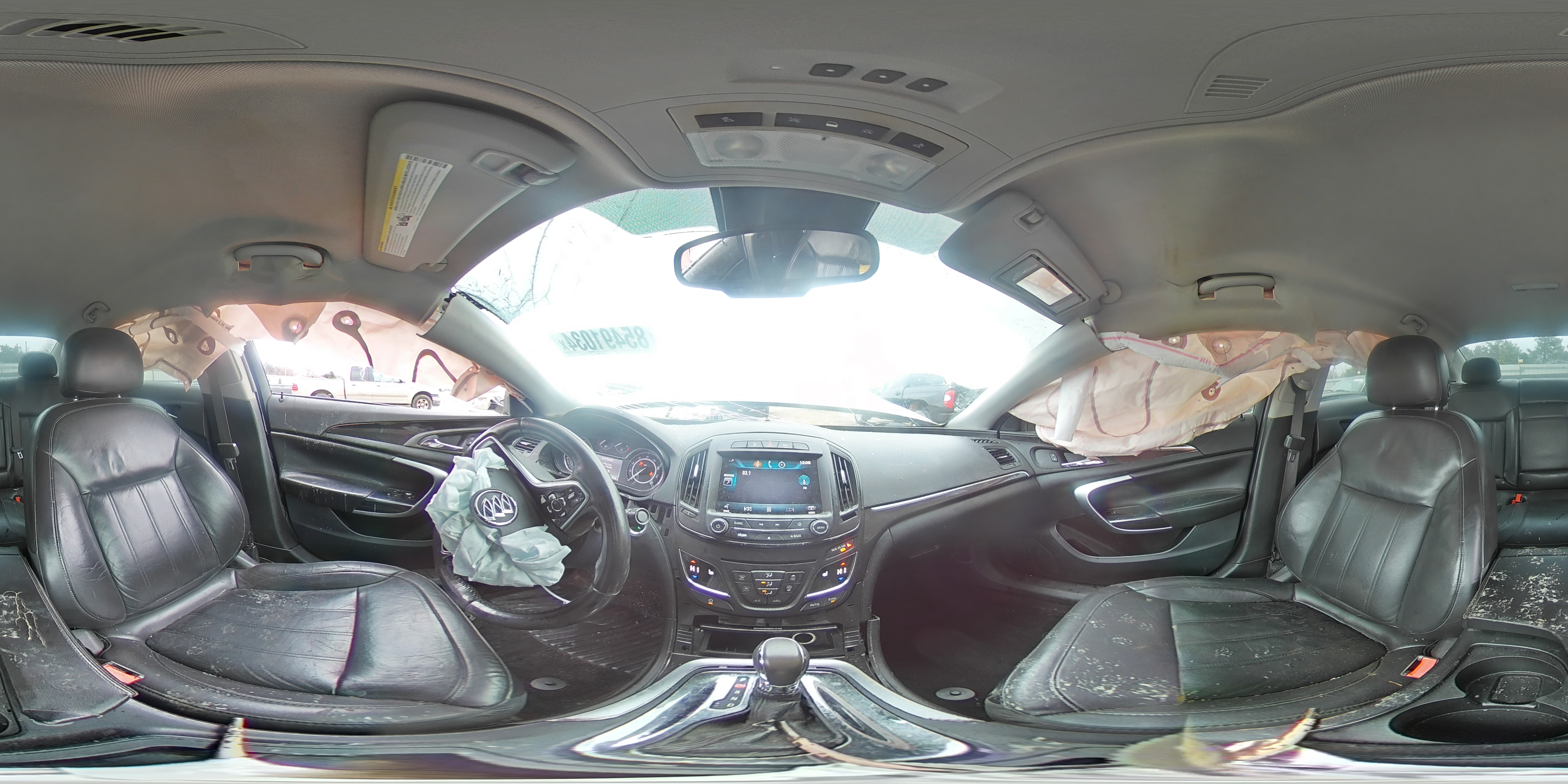 2014 Buick Regal - Image 12