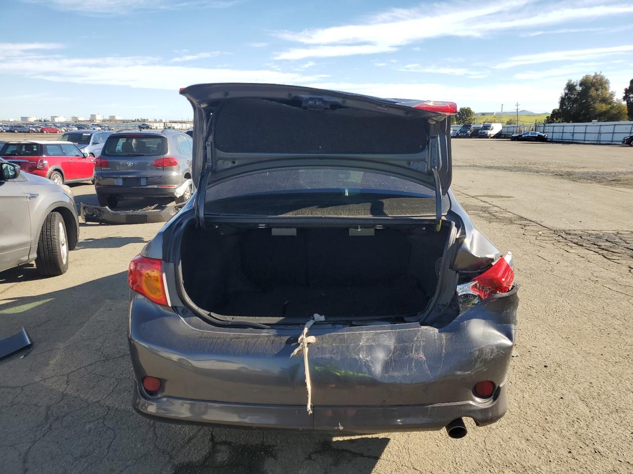 2010 Toyota Corolla - Image 6