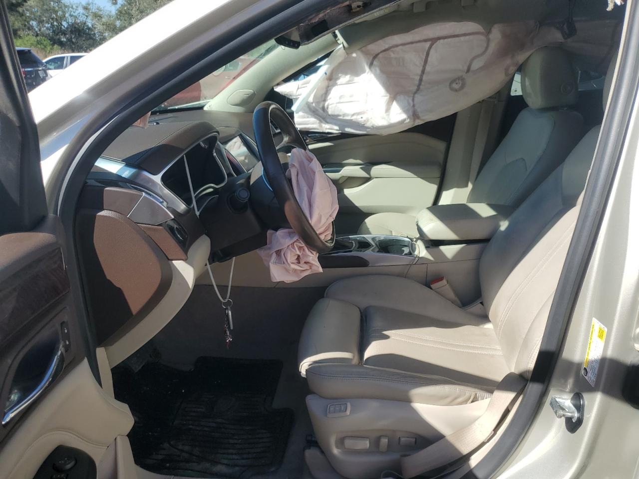 2016 Cadillac SRX - Image 7