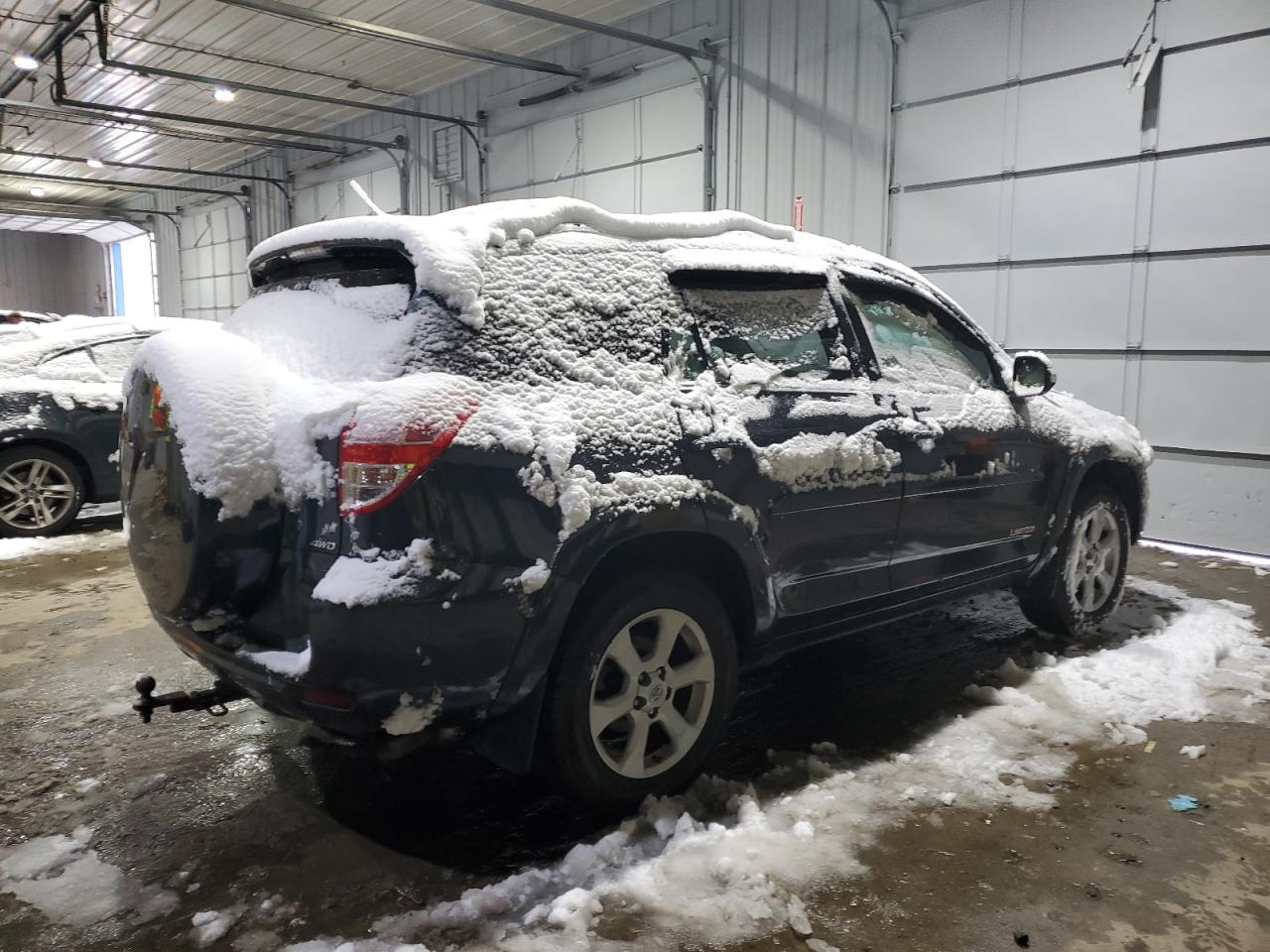 2011 Toyota RAV 4 - Image 3