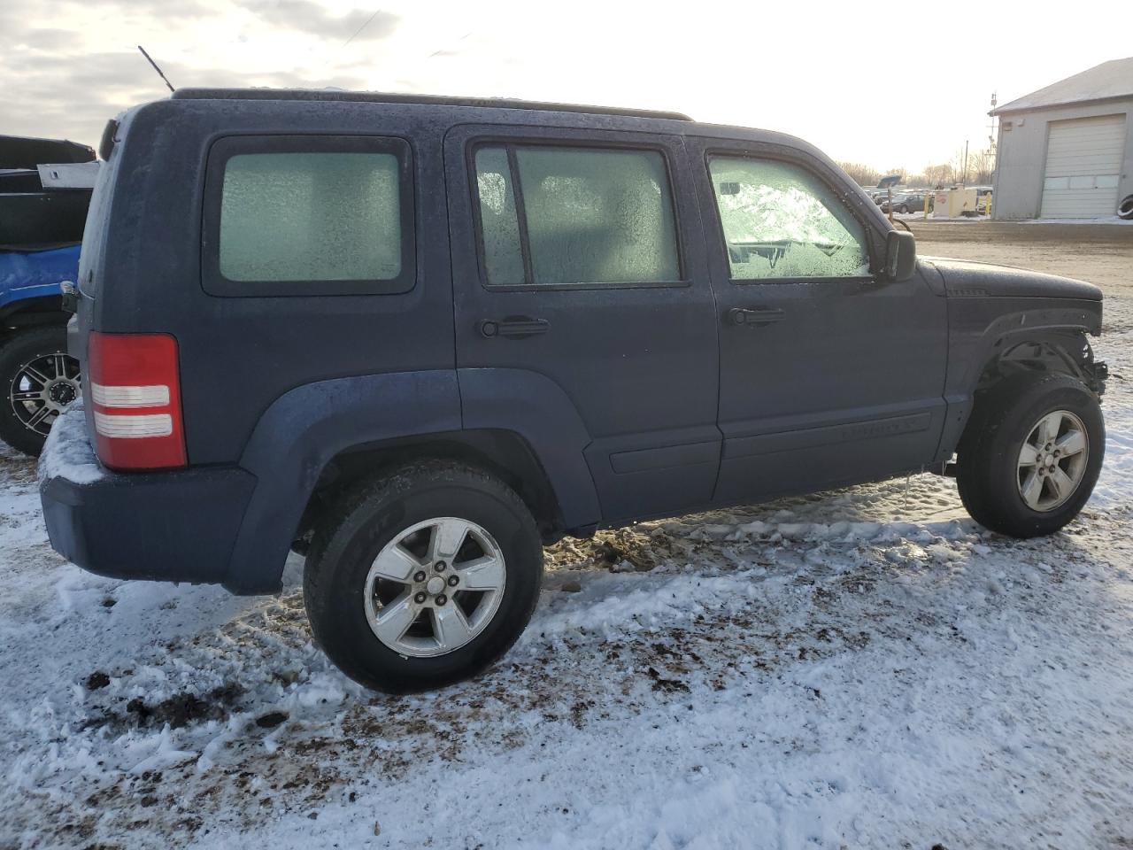 2012 Jeep Liberty (North America) - Image 3