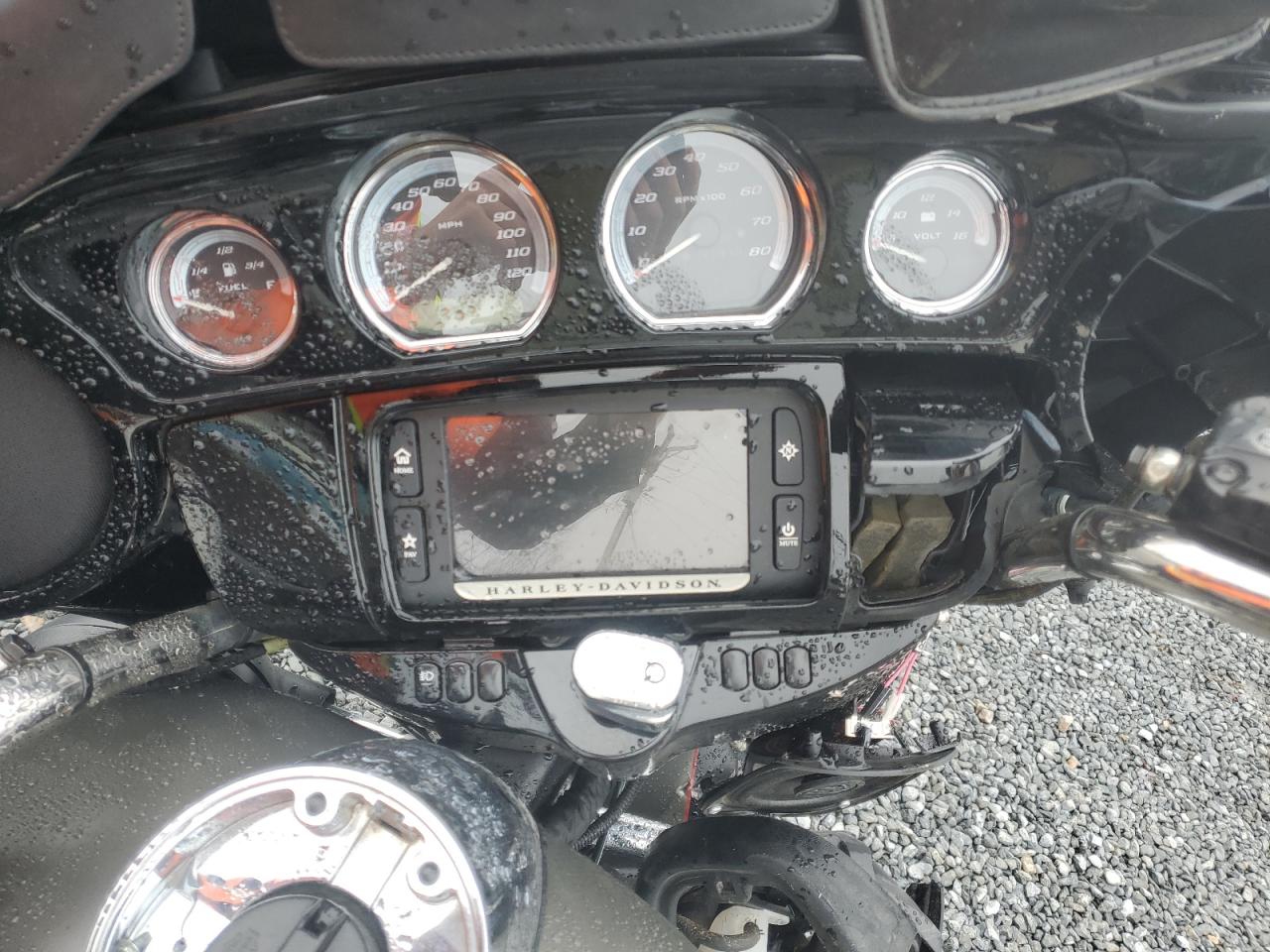 2018 Harley-Davidson Flhtk Ultra Limited VIN: 1HD1KED11JB647221 Lot: 85062474