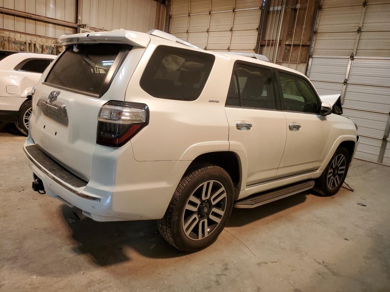 2020 Toyota 4Runner - Image 3