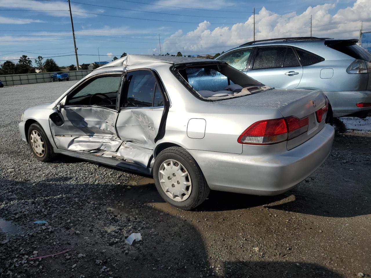 2001 Honda Accord - Image 2
