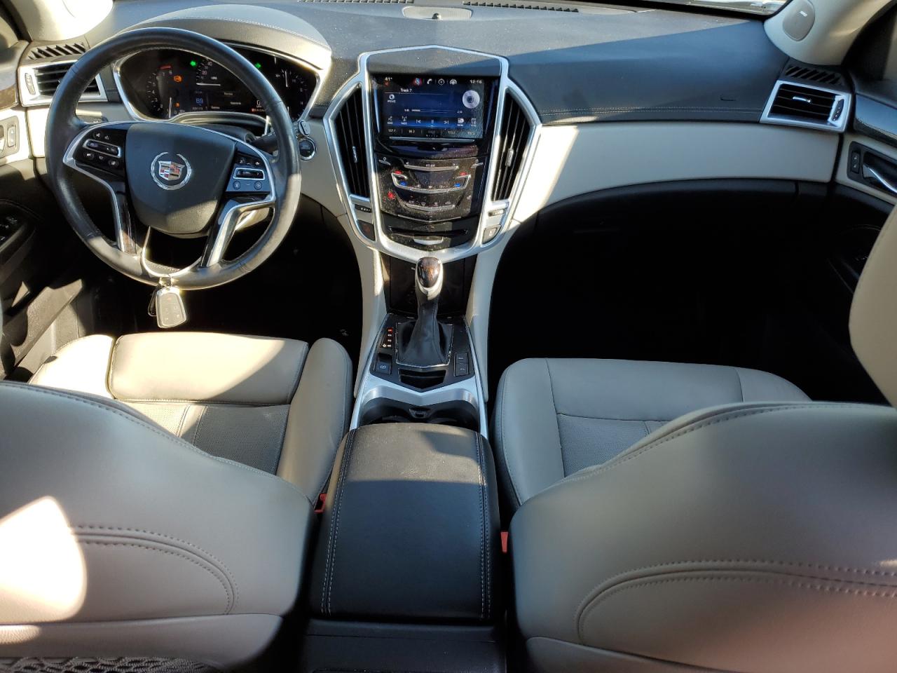 2016 Cadillac SRX - Image 8