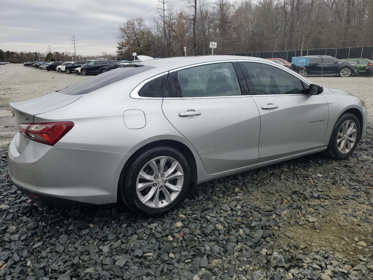 2021 Chevrolet Malibu - Image 3