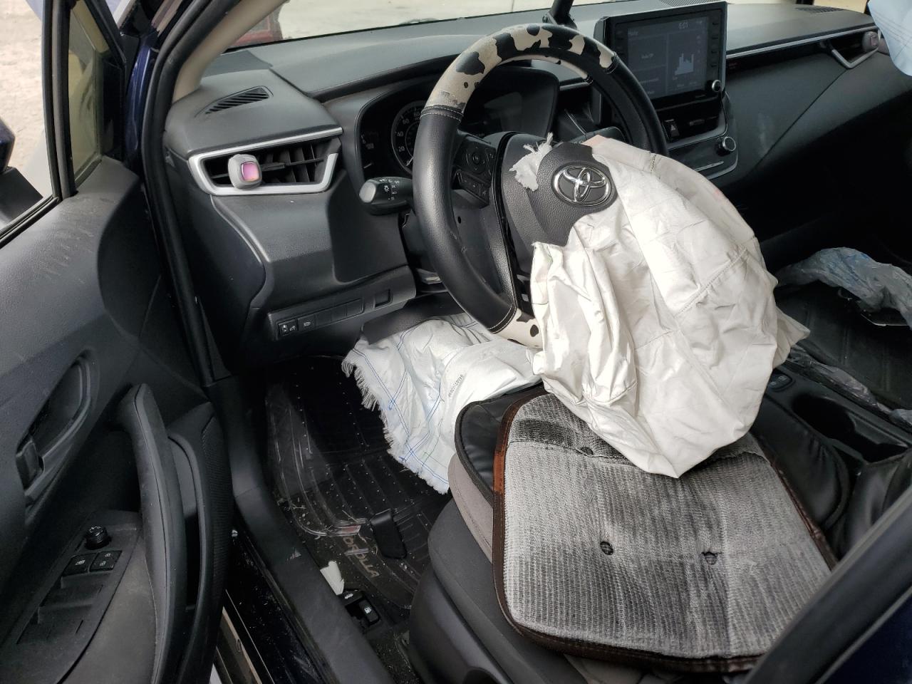 2022 Toyota Corolla - Image 8