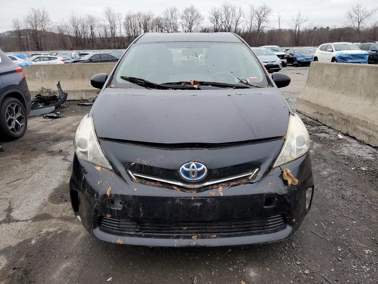 VIN JTDZN3EU4E3304220 2014 TOYOTA PRIUS no.5