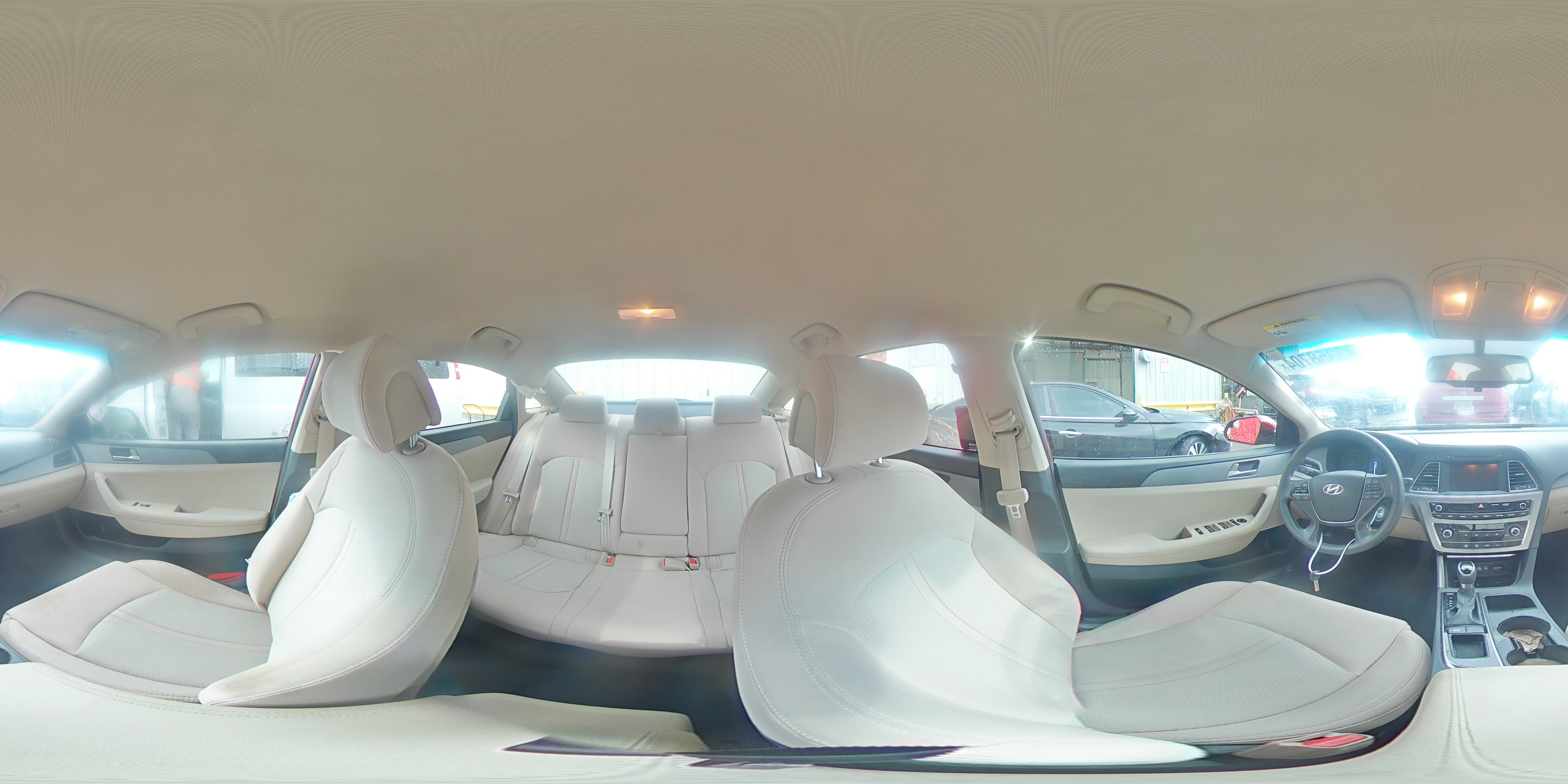 2016 Hyundai Sonata - Image 14