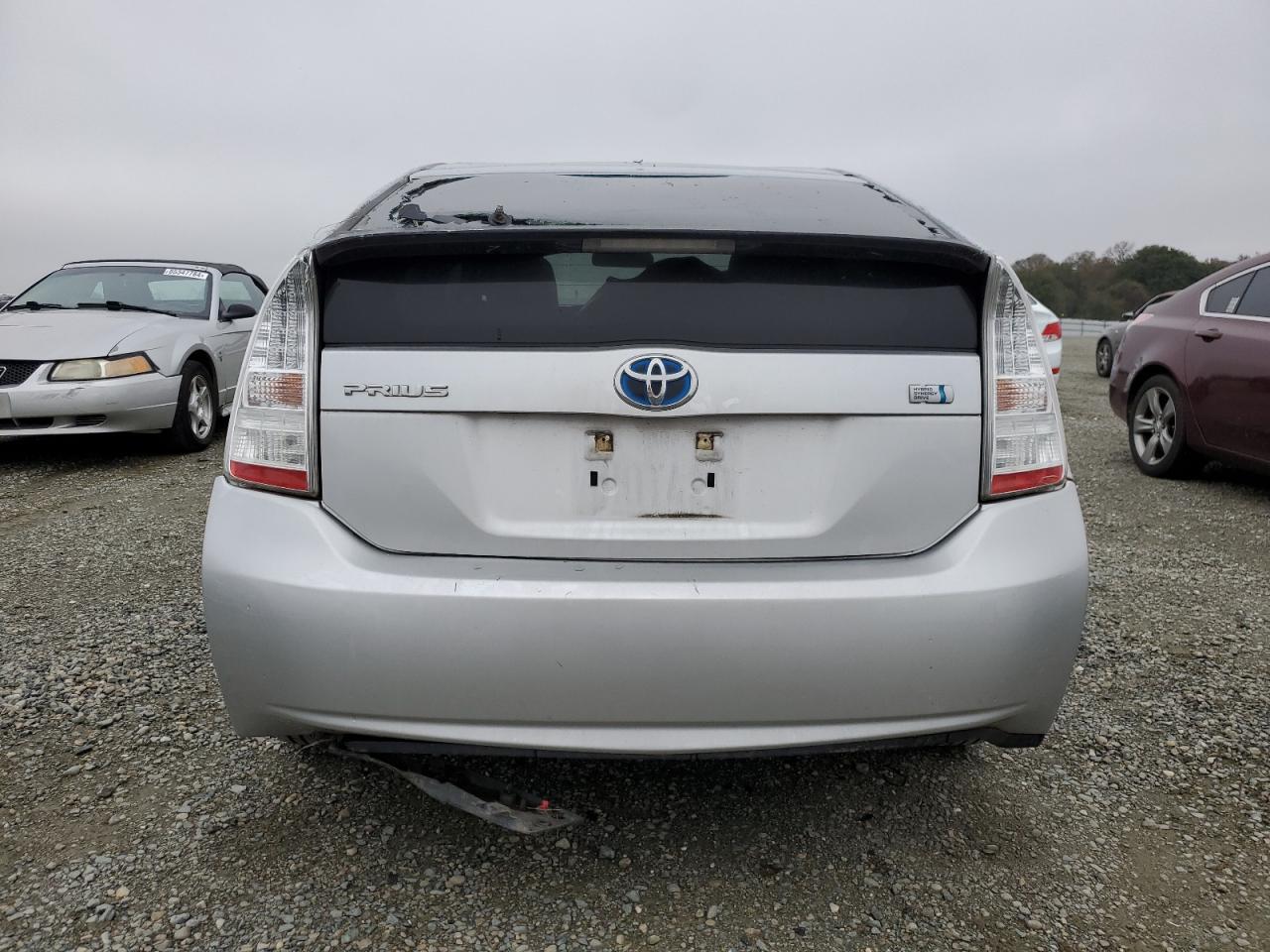 2010 Toyota Prius - Image 6