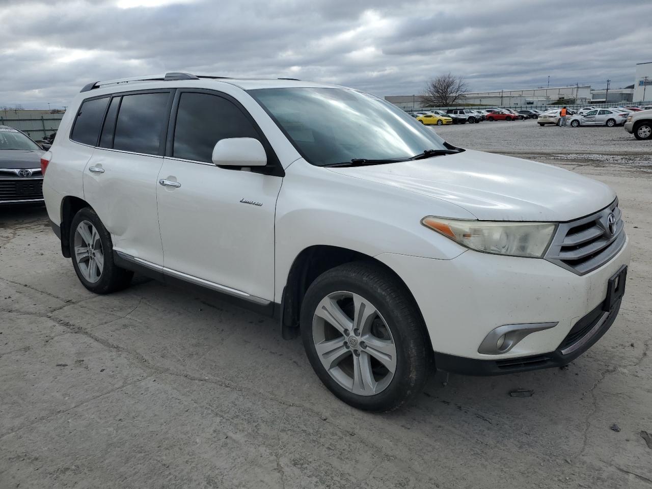 VIN 5TDDK3EH7DS209816 2013 TOYOTA HIGHLANDER no.4